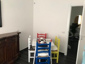 B&B Style