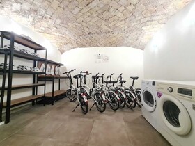 Bedandbikerome Giulio Cesare