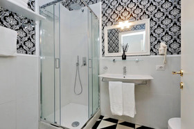 Luxury Rooms
