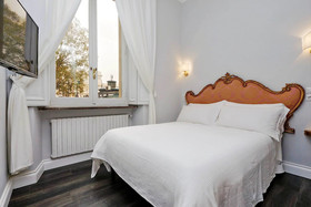 Luxury Rooms