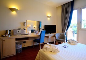 Best Western Globus Hotel