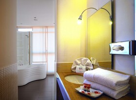 Best Western Globus Hotel
