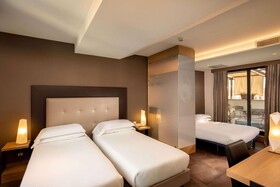 The Spring House Hotel Rome Vatican, Tapestry Collection by Hilton