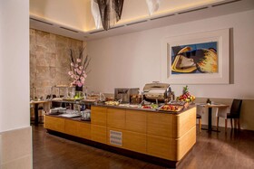 The Spring House Hotel Rome Vatican, Tapestry Collection by Hilton