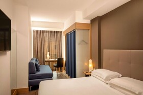 The Spring House Hotel Rome Vatican, Tapestry Collection by Hilton