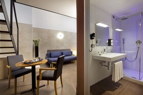 The Spring House Hotel Rome Vatican, Tapestry Collection by Hilton
