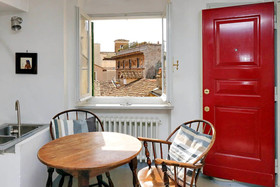 Campo De Fiori Large Penthouse
