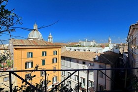 Campo De Fiori Large Penthouse