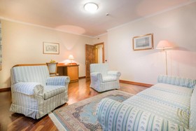 Capital Inn