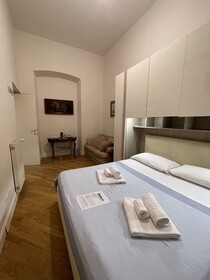 Casa Claudia Giulio Cesare