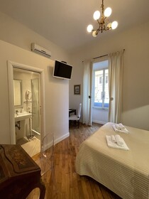 Casa Claudia Giulio Cesare