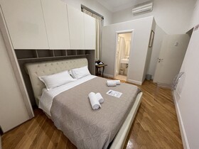 Casa Claudia Giulio Cesare