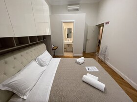 Casa Claudia Giulio Cesare