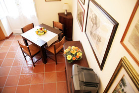 Casa Visconti's St. Peter