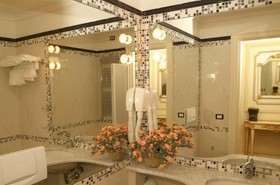 Hotel Champagne Palace