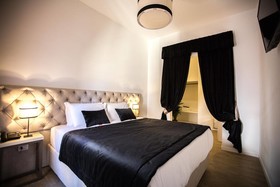 Chic & Town Luxury Rooms