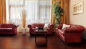 Club House Hotel