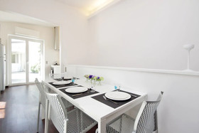 Crispi Luxury Apartments - My Extra Home