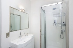 Crispi Luxury Apartments - My Extra Home