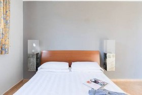 Crosti Hotel & Residence