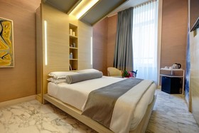 Dharma Luxury Hotel