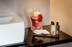 Dharma Luxury Hotel