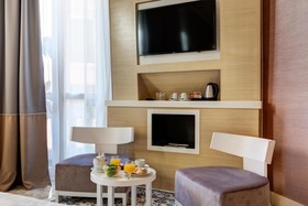 Dharma Luxury Hotel