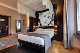 Dharma Luxury Hotel