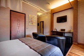Dharma Luxury Hotel