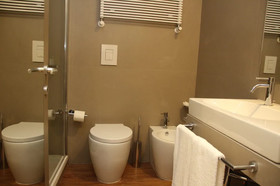 Dnb House Hotel
