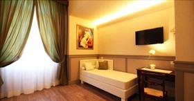 Dnb House Hotel