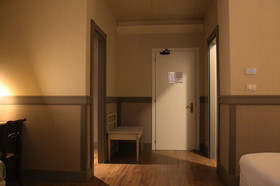 Dnb House Hotel