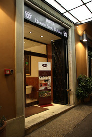 Dnb House Hotel