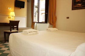 Dnb House Hotel