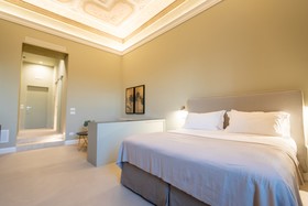 Domus 21 Luxury Suites