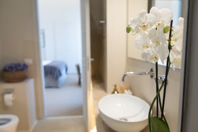Domus 21 Luxury Suites