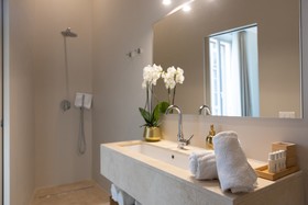 Domus 21 Luxury Suites
