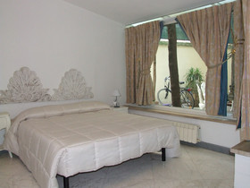 Domus Dea B&B