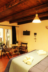 Domus Dea B&B