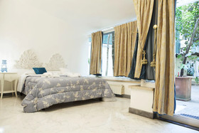 Domus Dea B&B
