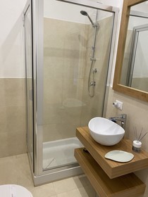 Eden Luxury Suites