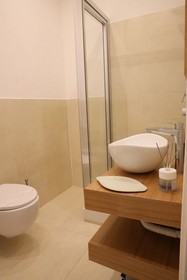 Eden Luxury Suites