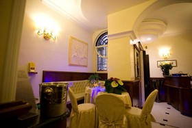 Esedra Inn Rome