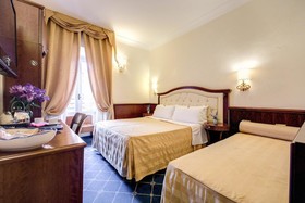 Esedra Inn Rome