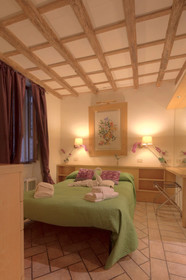 Farnese Suite Dream S&AR