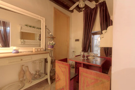 Farnese Suite Dream S&AR