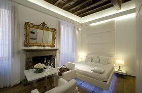 Gigli d'Oro Suite