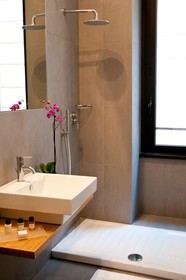 Giuturna Boutique Hotel