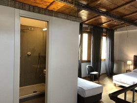 Giuturna Boutique Hotel