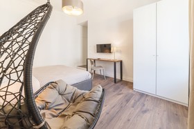 Guest Roma House